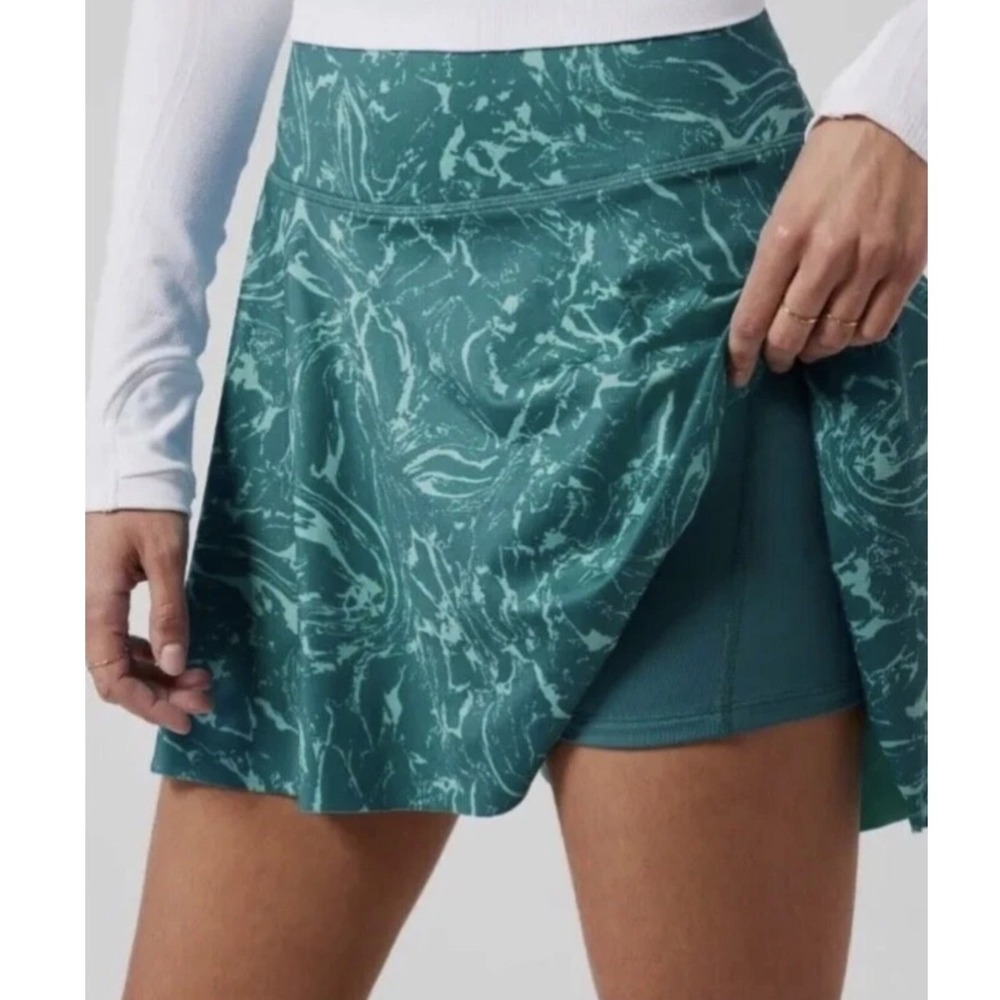 Athleta Ace Printed Tennis Skort 13.5" Small Marble Golf